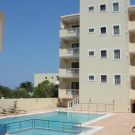 Socrates Apartamento